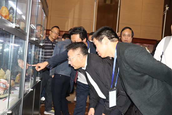 苏州玉石文化节昌江玉展_第十届和田玉石文化旅游节新闻发布会_昌江玉文化发展
