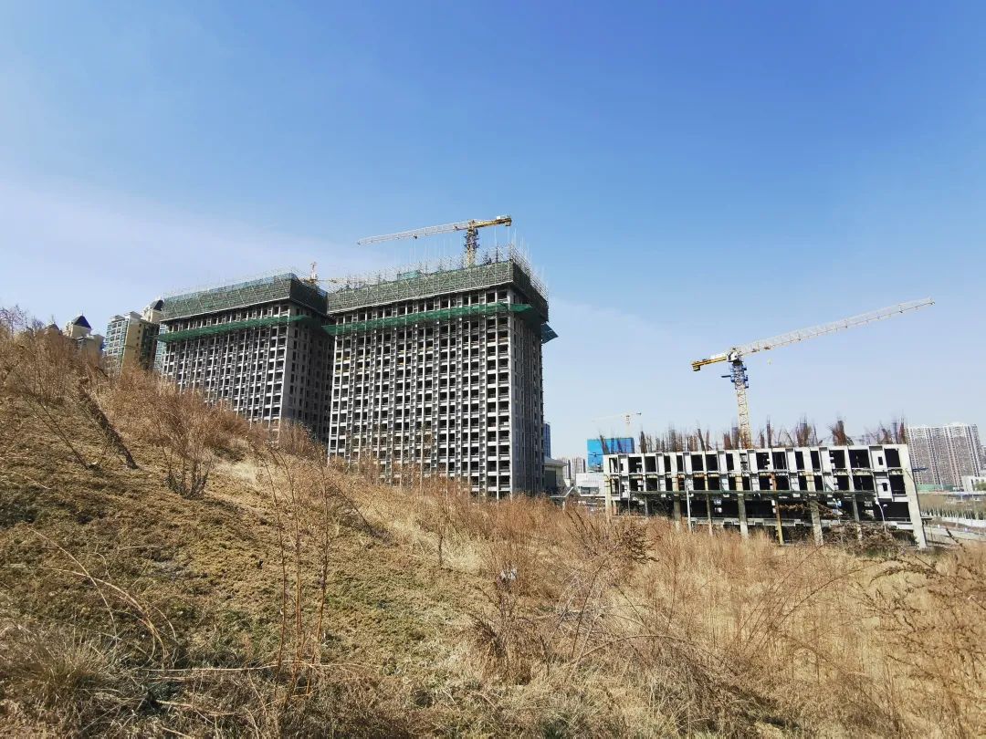 济南恒大城三地块项目用地性质变更_济南恒大滨河广场项目调整规划_济南恒大金融中心