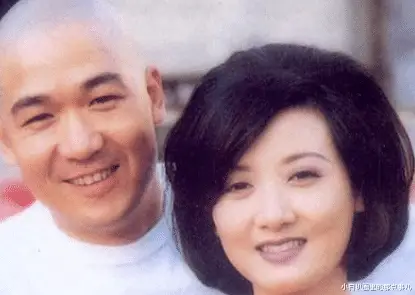 张国立和罗秀春的爱情故事_张国立年轻时的感情经历_张国立前妻 urlifengcom