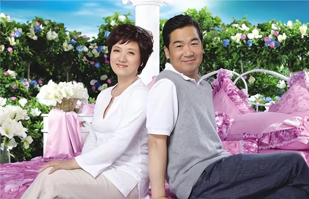 张国立前妻 urlifengcom_罗秀春32年人生经历_张国立前妻罗秀春