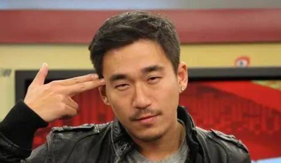 张国立罗秀春离婚后生活现状_张国立前妻 urlifengcom_张国立邓婕罗秀春前妻背叛婚姻故事