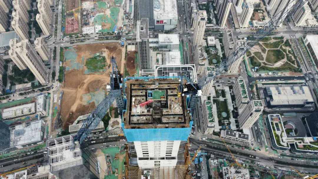 济南恒大金融中心_绿地山东国际金融中心建设情况_济南CBD摩天大楼复工进度