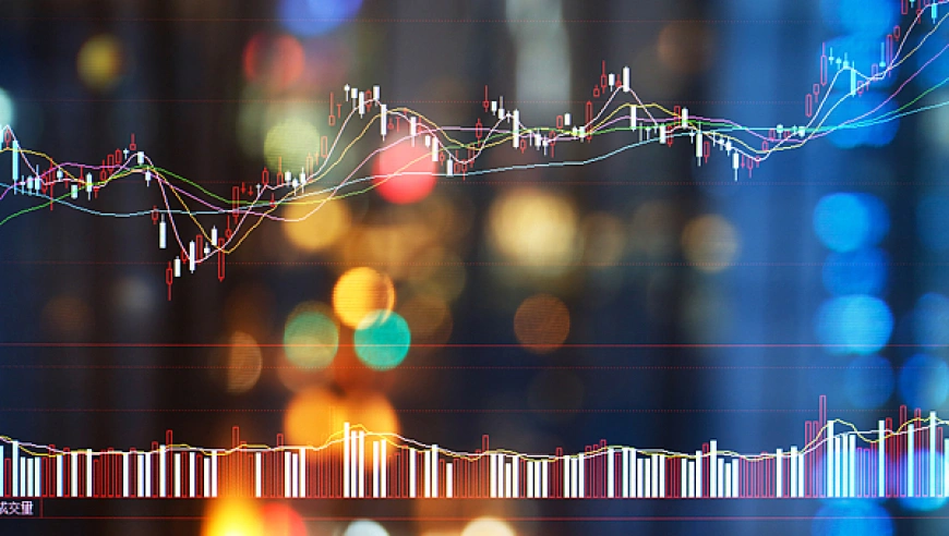 上纬新材9连20CM涨停创纪录，智元机器人入主引爆4倍行情