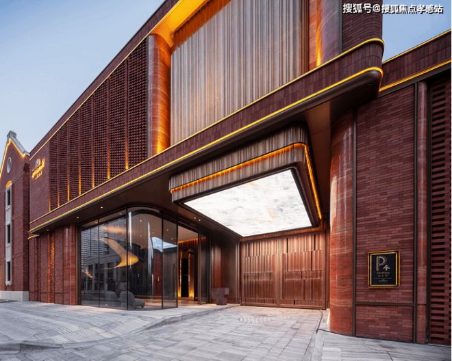 外滩国际金融中心_越秀外滩樾风貌别墅_上海外滩源附近豪宅