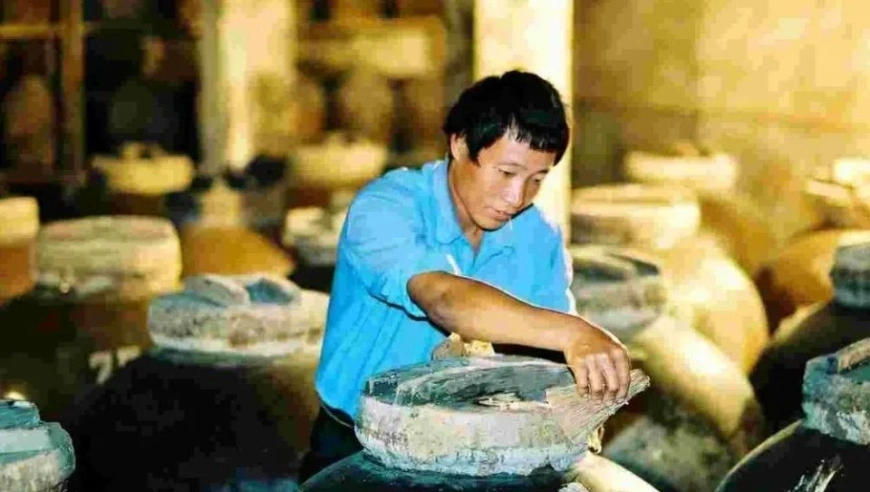 口子窖大股东减持，股权激励计划取消，股民担忧加剧