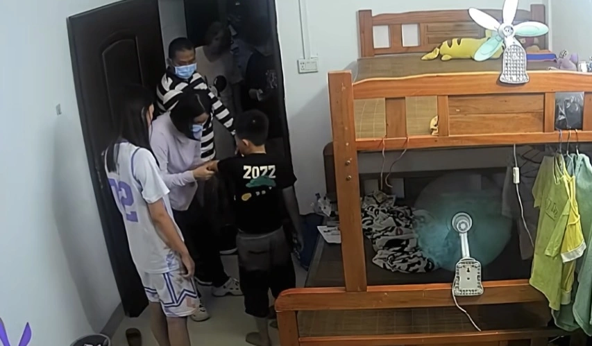 湛江霞山区未成年人被抽血事件：防疫紧急排查引发争议