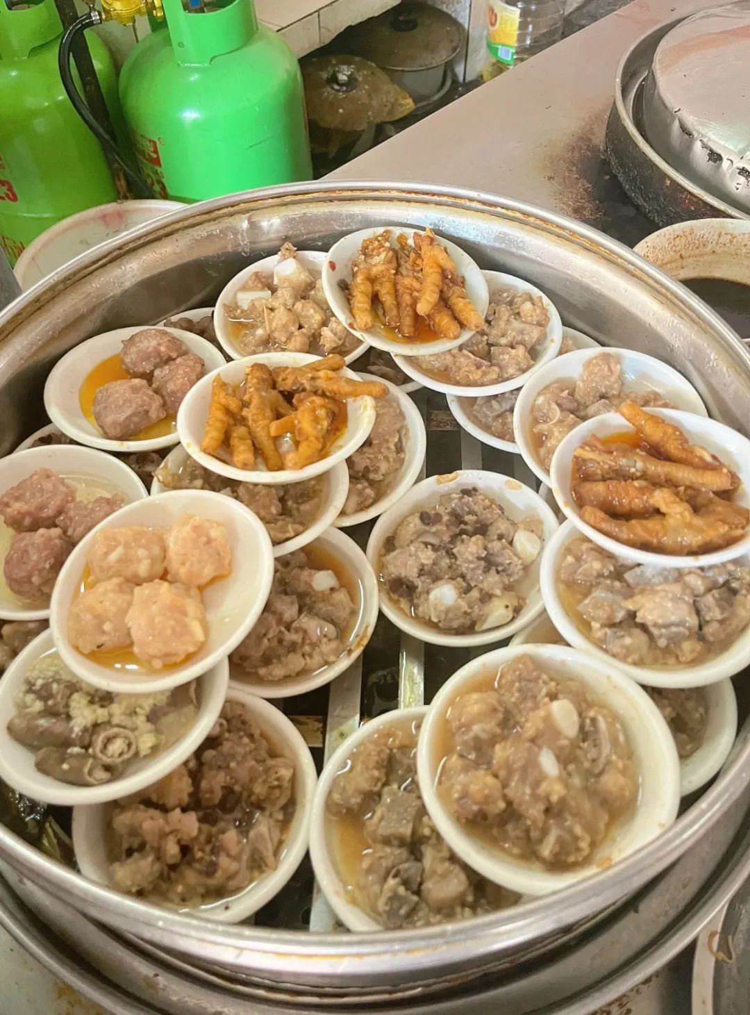 东莞居民楼下的早茶档_府城,兴丹路,早茶_东莞宝藏早茶店