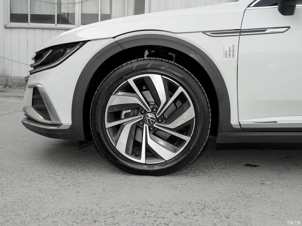 大众cc功能键介绍图文_大众CC猎装车外观设计_大众CC猎装车330TSI猎目版配置