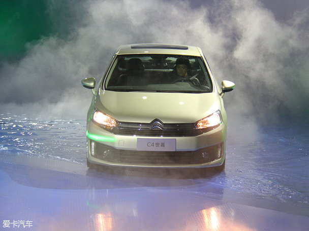 2015年9月2日东风雪铁龙C4世嘉正式发布，亮点十足