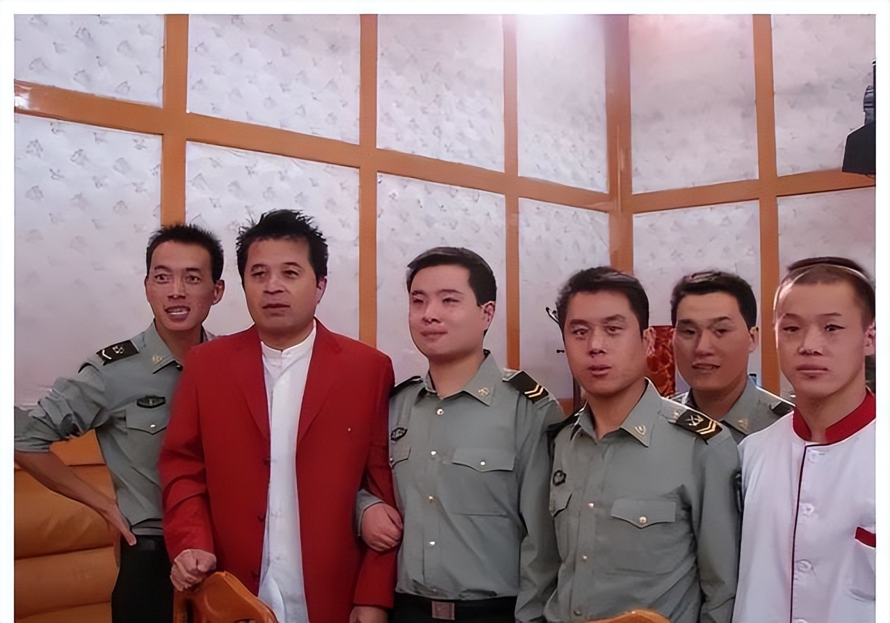 毕福剑 退休生活 画室_毕福剑饭局照片