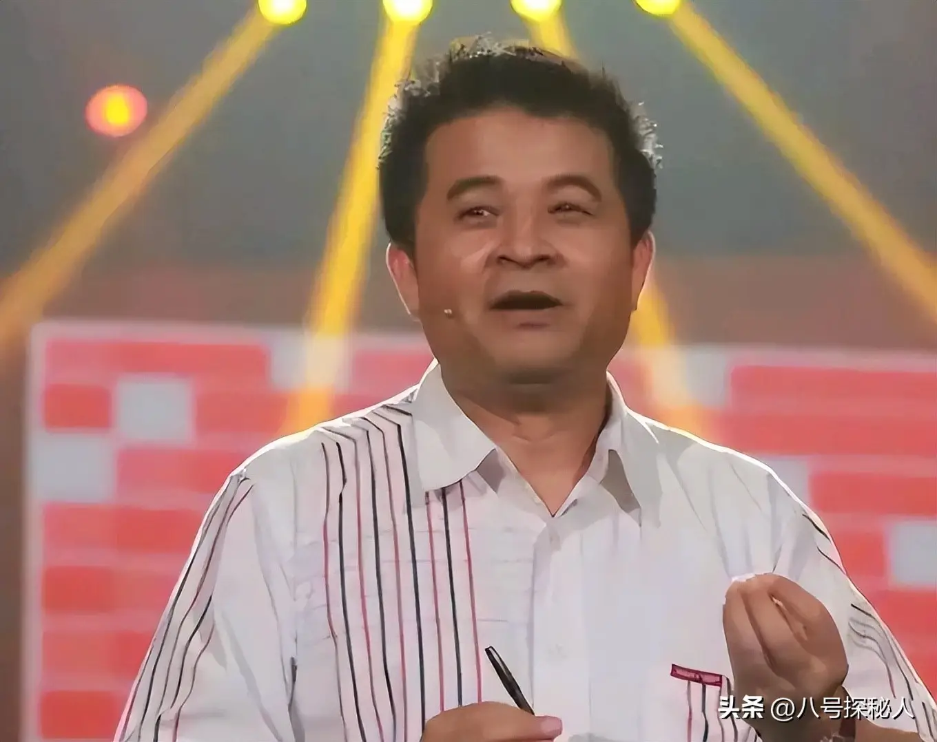 毕福剑人生经历_毕福剑调侃智取威虎山_毕福剑主持生涯