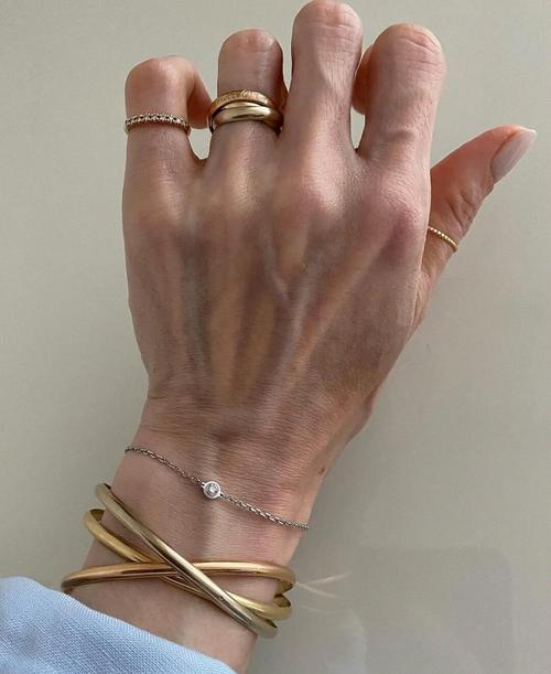 Trinity系列设计寓意_经典珠宝品牌推荐_珠宝首饰的分类