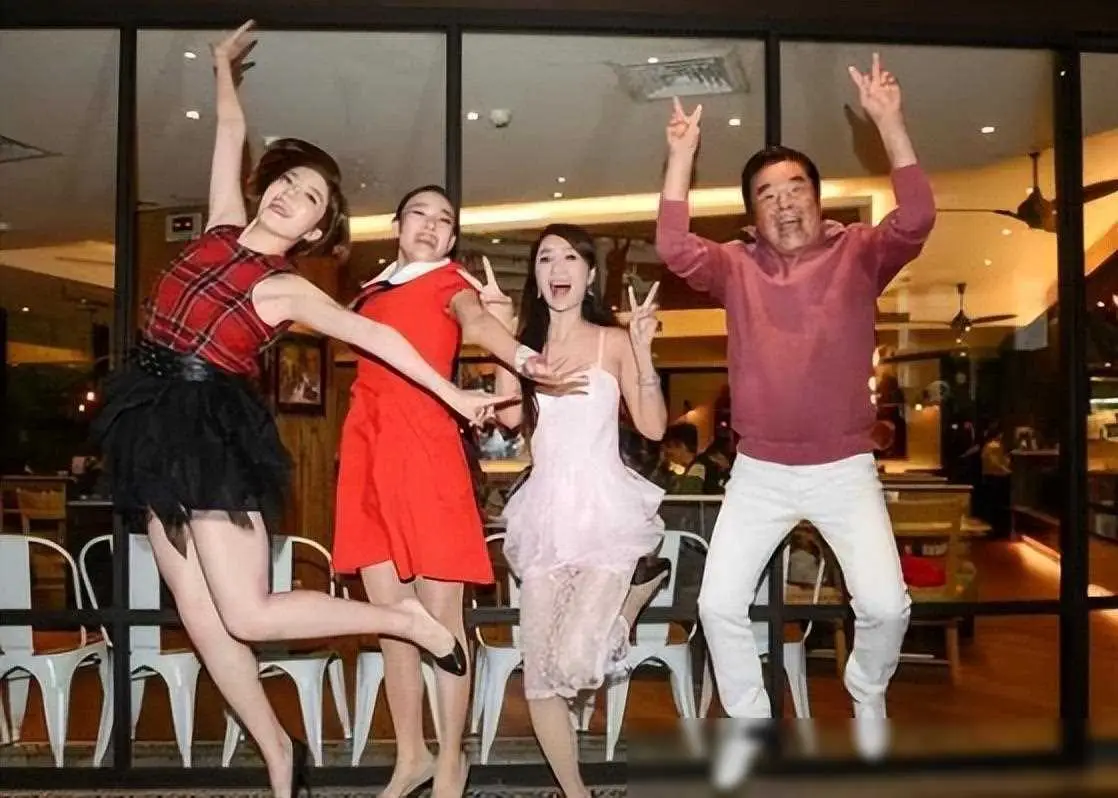 雷洪五房妻子_雷洪财富与婚姻变迁故事_雷洪人生巅峰与落魄经历