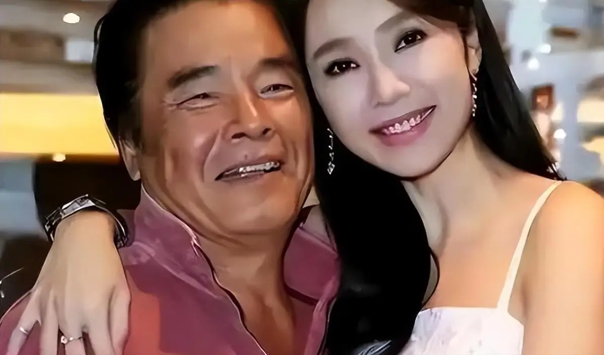 雷洪五房妻子_雷洪发妻支持经历_雷洪六位妻子