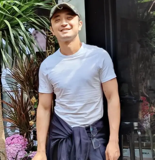 欧阳夏丹还在央视吗_尼格买提 央视主持人 职业风波