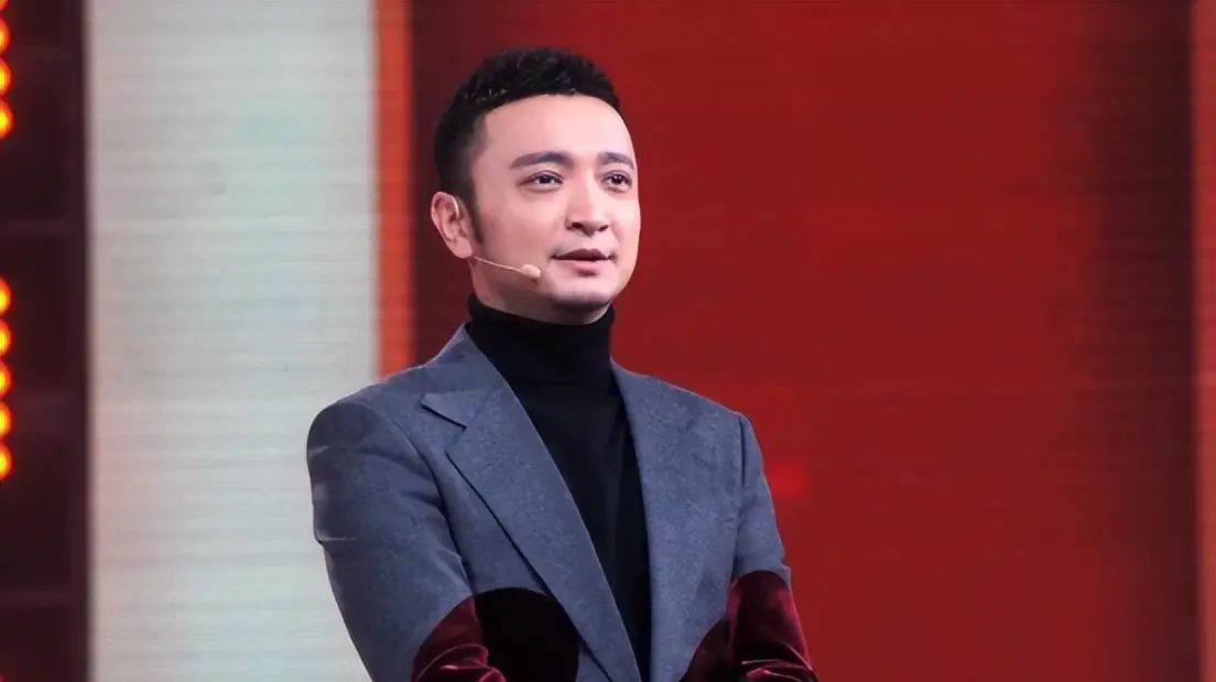 尼格买提 央视主持人 职业风波_欧阳夏丹还在央视吗