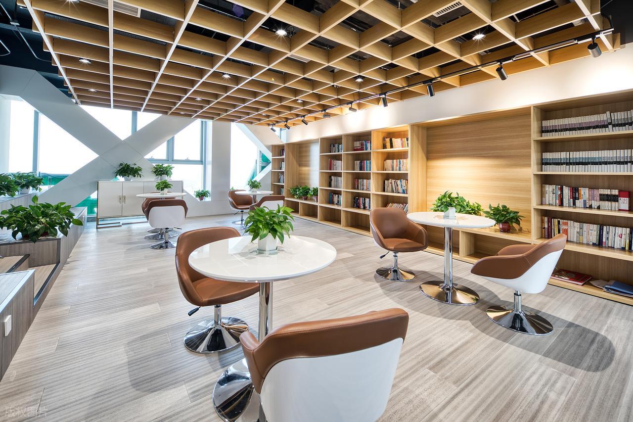 工业美学办公空间_办公室设计公司_办公用什么系统好