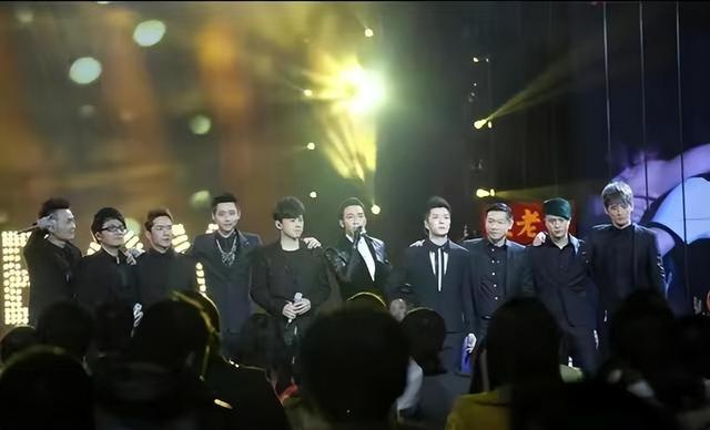 张杰苏醒矛盾原因_张杰给苏醒关门_07届快男张杰关系不和