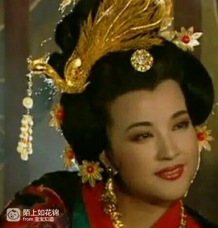 女明星扮演武则天_武则天有多少黄金陪_刘晓庆武则天扮演分析