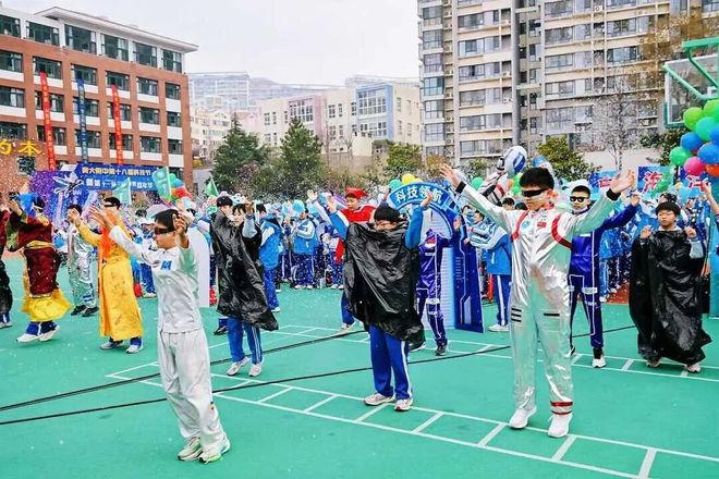 崂山新世纪学校创客嘉年华_青岛47中学_青岛大学附属中学科技节