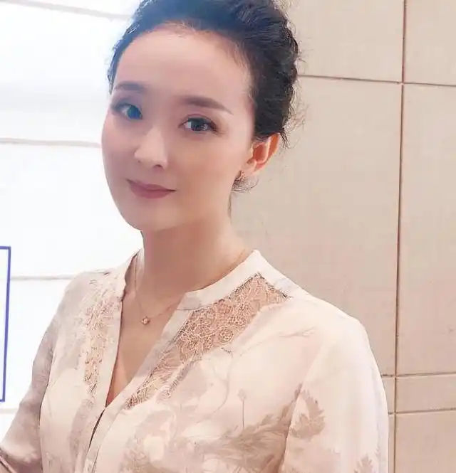 王艳 老佛爷 婆媳关系_王艳跟王志才的照片