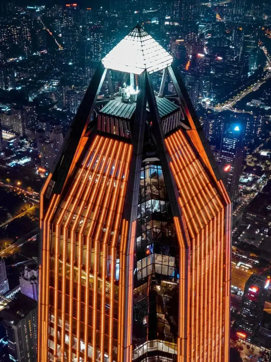 深圳平安金融大厦施工方案_深圳平安金融中心夜景改造_勇电智慧照明解决方案