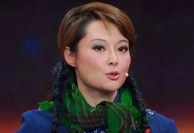袁立经历_袁立边缘化原因_袁立与徐威