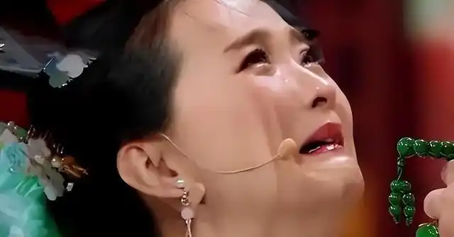 王艳婆婆对儿媳的压迫_王艳跟王志才的照片_王艳老公欠赌债消失