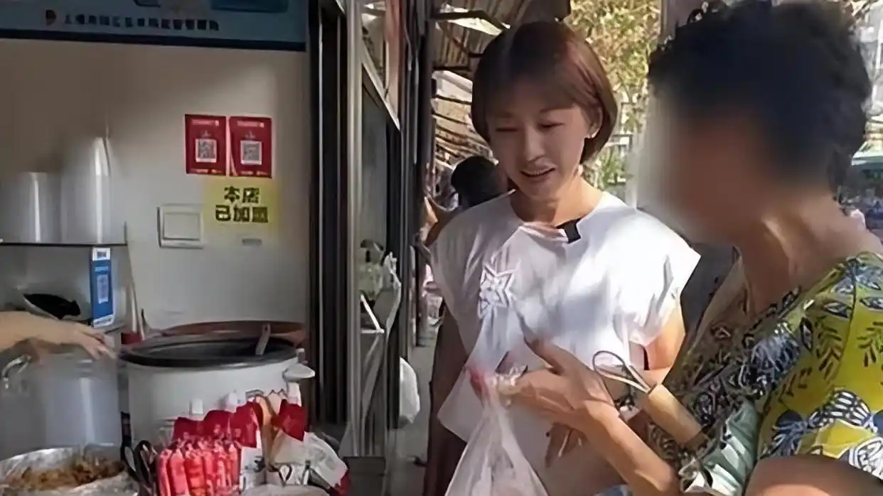 欧阳夏丹自媒体转型经历_欧阳夏丹央视离职原因_央视女主持人欧阳夏丹