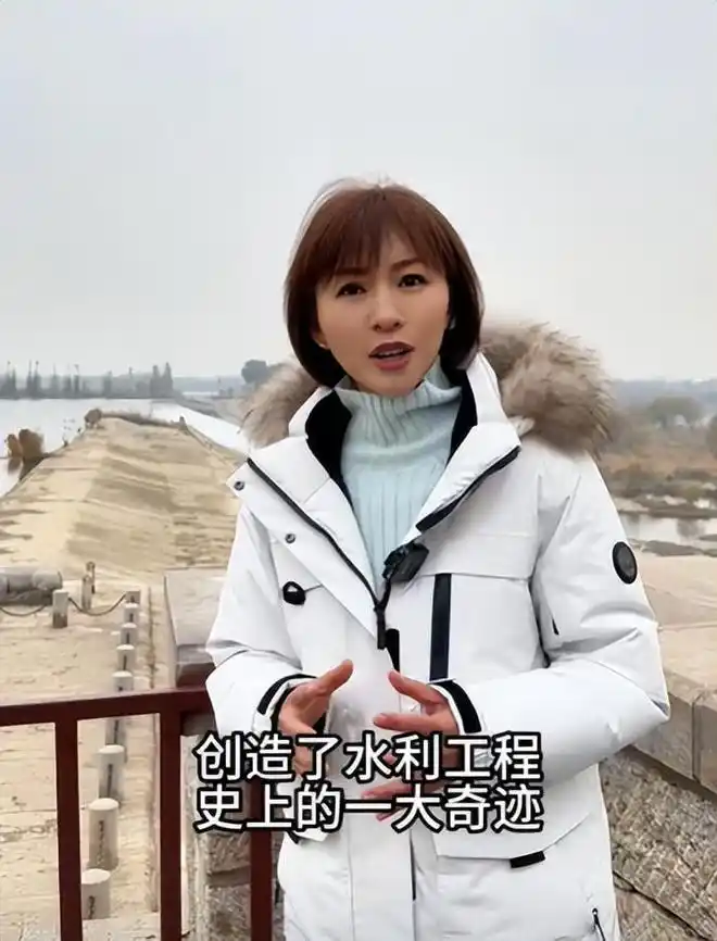 欧阳夏丹离开央视后潇洒旅行，参加米兰时装周却遭遇身高焦虑