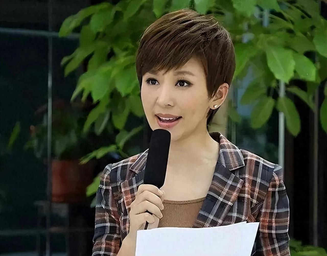 欧阳夏丹 母亲 癌症 照顾经历_欧阳夏丹 央视 主持人 消失原因_央视女主持人欧阳夏丹