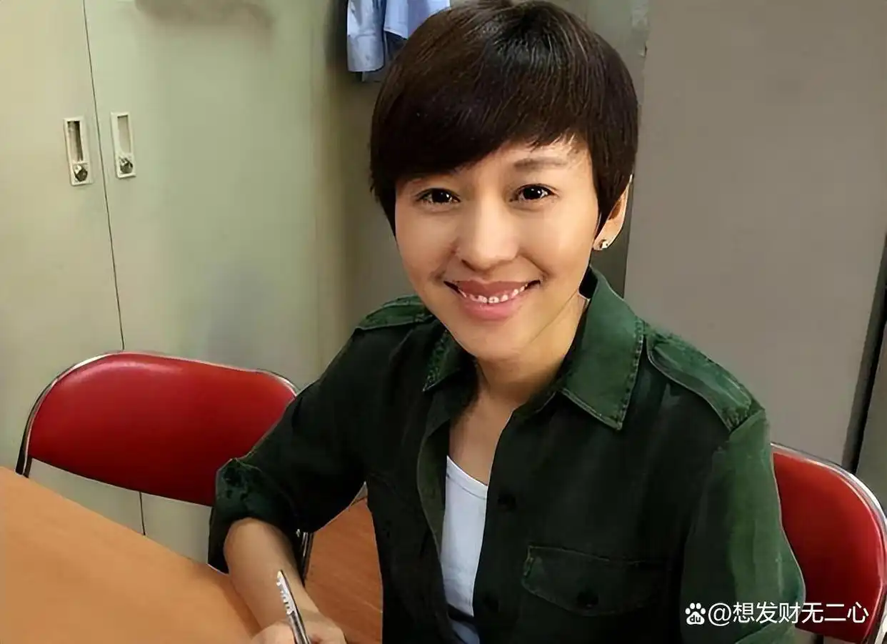 央视女主持人欧阳夏丹_欧阳夏丹 早年经历_欧阳夏丹 主持生涯发展