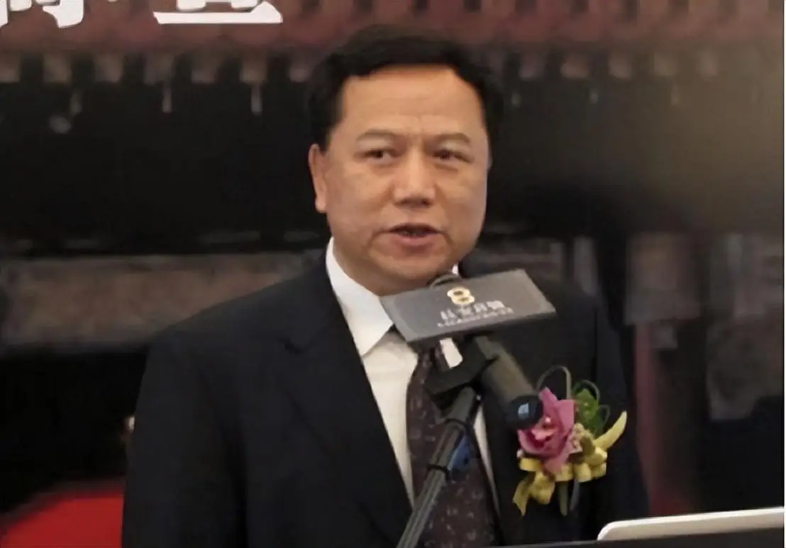 王艳 晴格格 北京舞蹈学院 演艺之路 王志才 王艳婚姻生活 王艳家庭生活 王艳事业经历 王艳婆婆关系 王艳继子_王艳跟王志才的照片