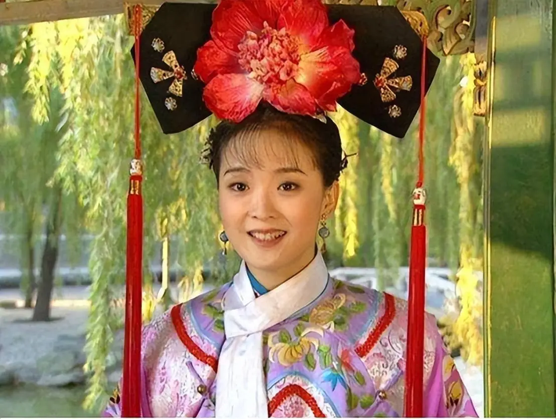 王艳 晴格格 北京舞蹈学院 演艺之路 王志才 王艳婚姻生活 王艳家庭生活 王艳事业经历 王艳婆婆关系 王艳继子_王艳跟王志才的照片