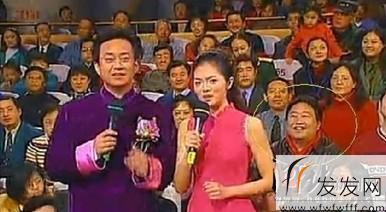 春晚睡觉姐 网络爆红 观众席睡觉_春晚红衣美女观众