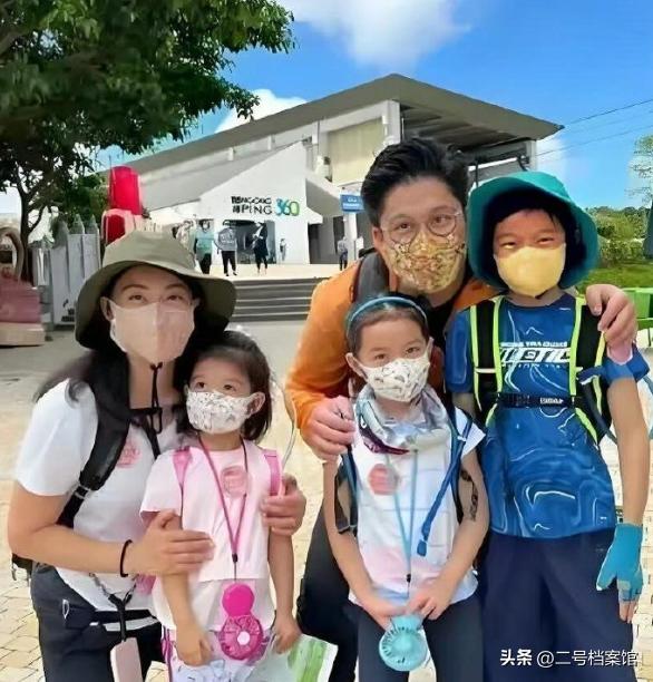 张怡宁闪婚富商_张怡宁为什么找徐威_张怡宁四块巧克力