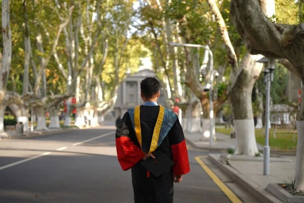 哪张照片,能定义你的2025年?先看看他们的答案