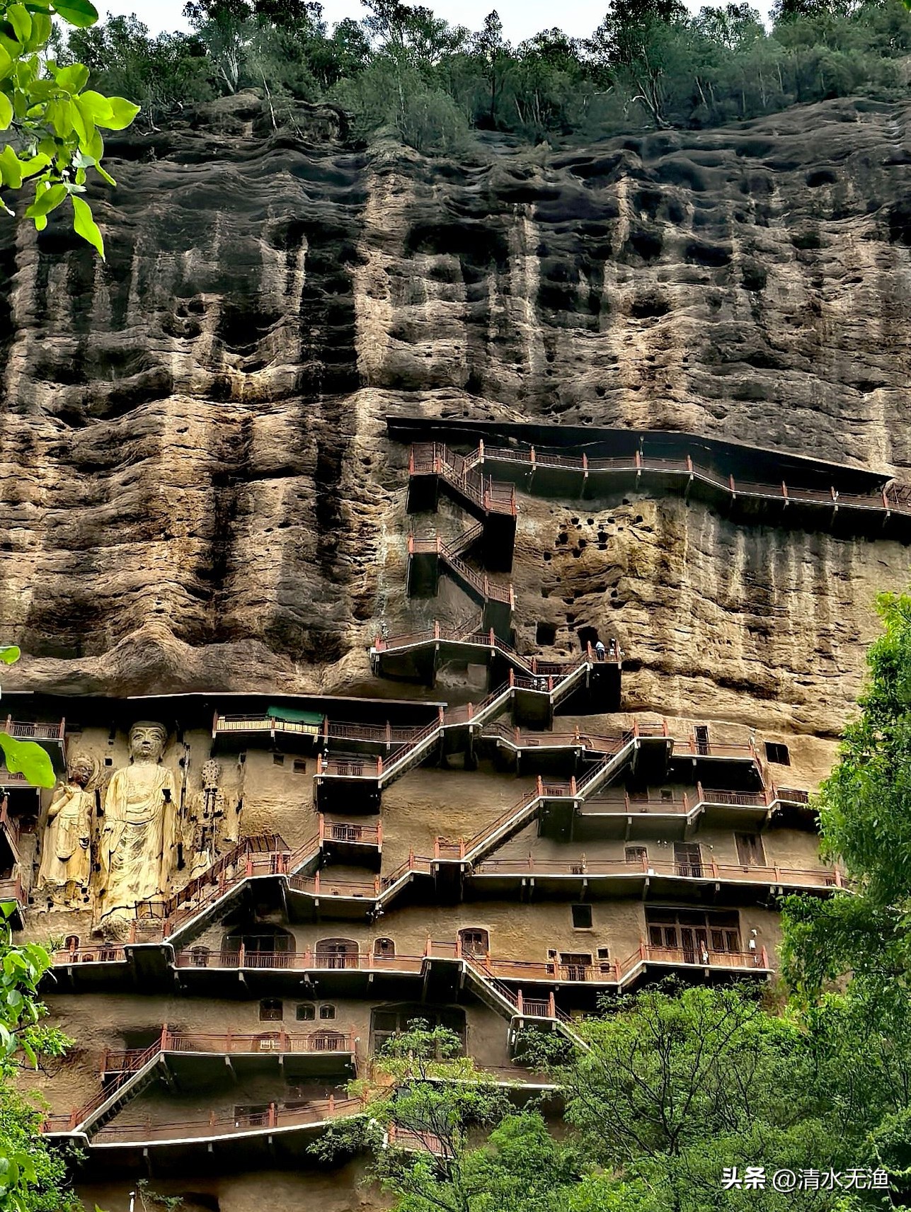 敦煌莫高窟特点_甘肃5A级景区_嘉峪关崆峒山麦积山石窟