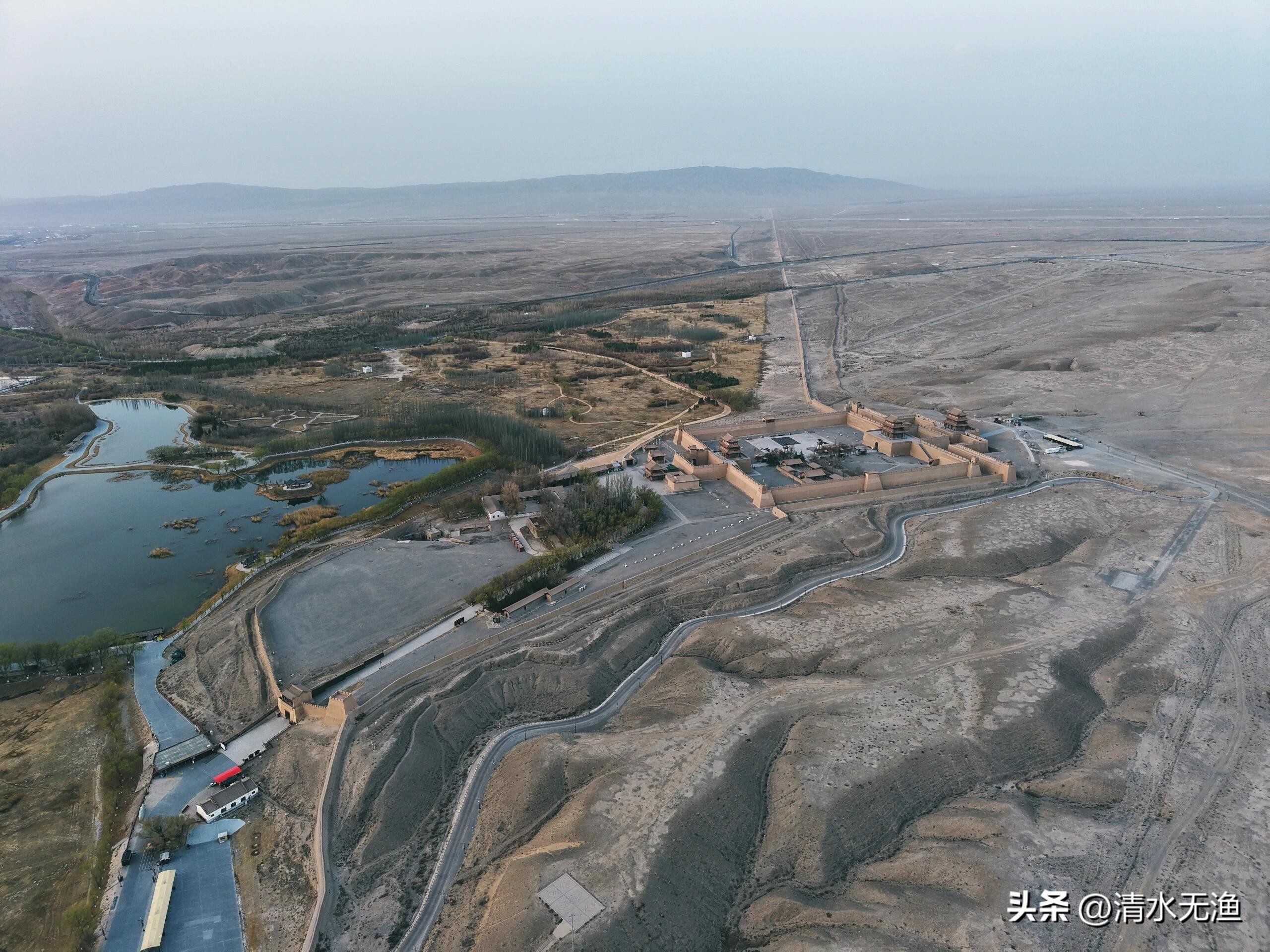 敦煌莫高窟特点_嘉峪关崆峒山麦积山石窟_甘肃5A级景区