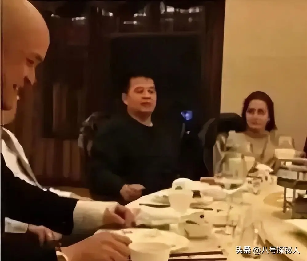 毕福剑酒桌风波被央视封杀_毕福剑改编智取威虎山_毕福剑星光大道被封杀