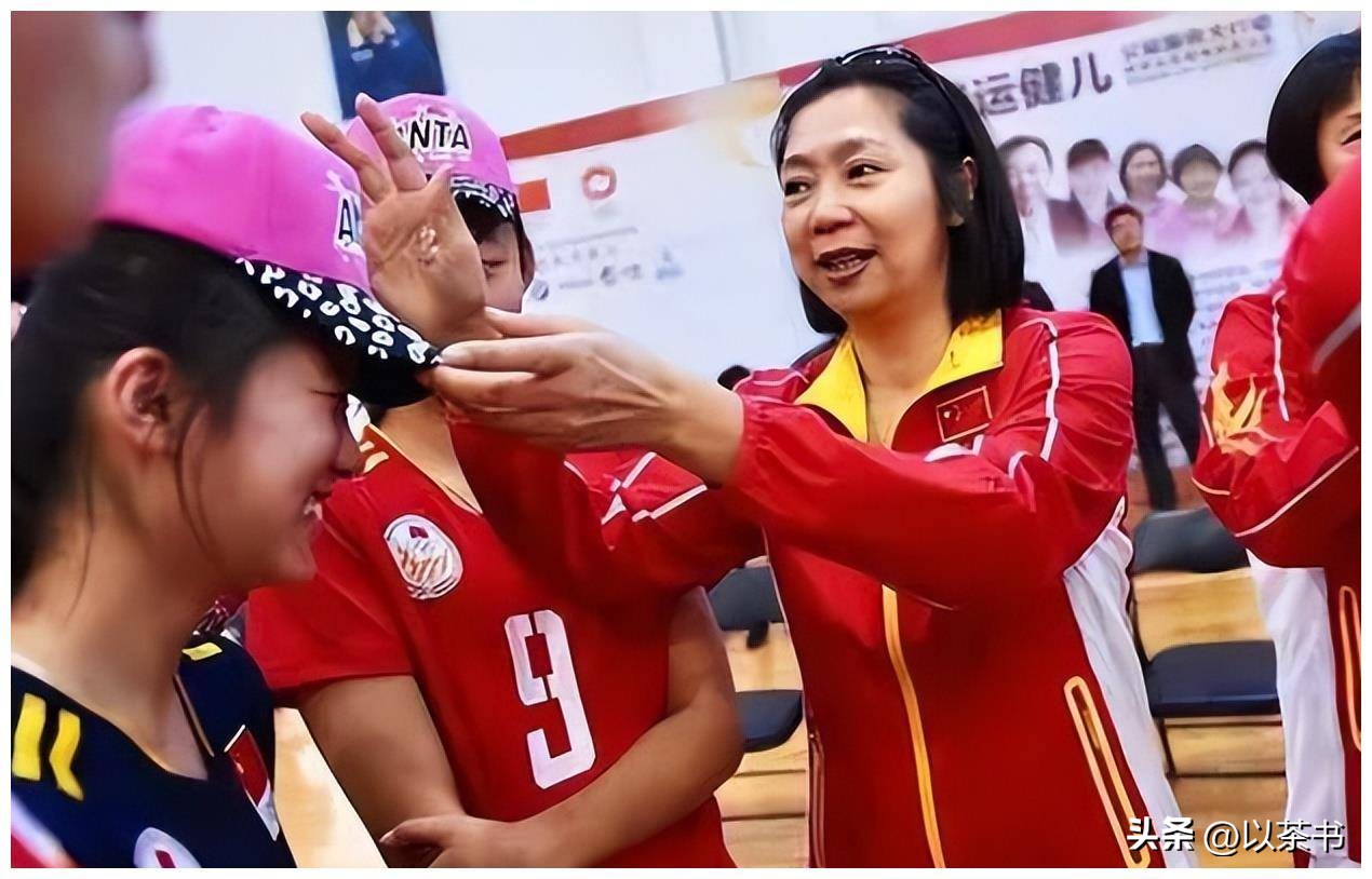 梁艳 中国女排 五连冠_女排梁艳的女儿
