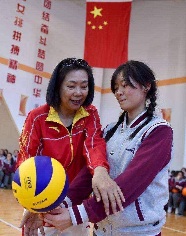 女排梁艳的女儿_梁艳 中国女排五连冠 女排运动员