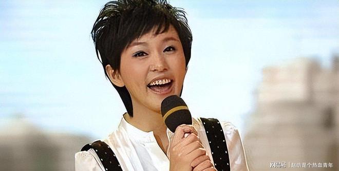 欧阳夏丹 央视 国脸 主持人 离开央视 原因 欧阳夏丹 近况 生活 短视频 李思思 家庭原因 转型 欧阳夏丹 旅行_欧阳夏丹不主持新闻联播了吗