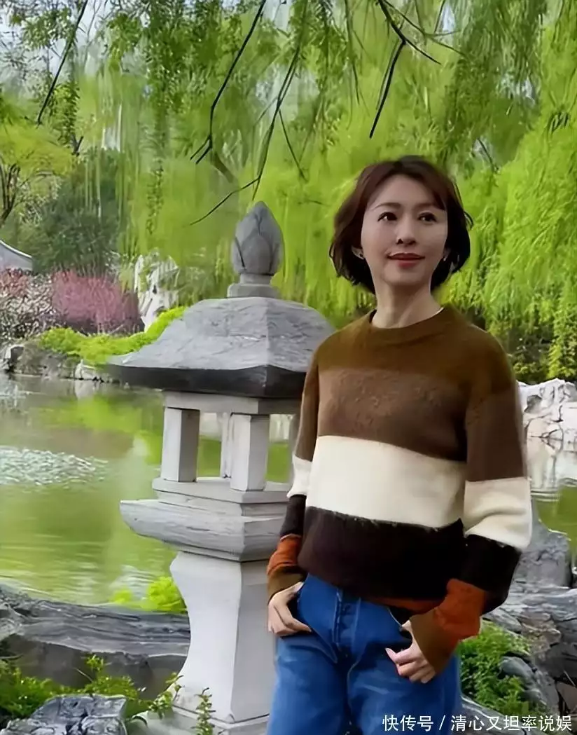 欧阳夏丹 央视离职原因 欧阳夏丹 48岁未婚未育_欧阳夏丹不主持新闻联播了吗