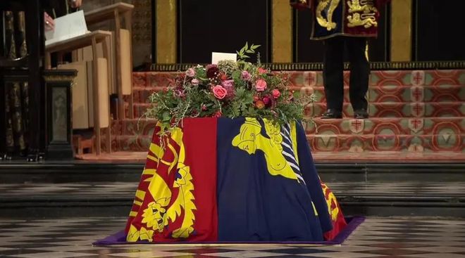 英国女王多发性骨髓瘤真相_伊丽莎白二世抗癌经历_伊丽莎白二世珠宝