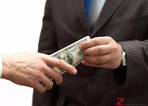 借贷宝反思裸贷事件：法律风险推动隐私政策改进