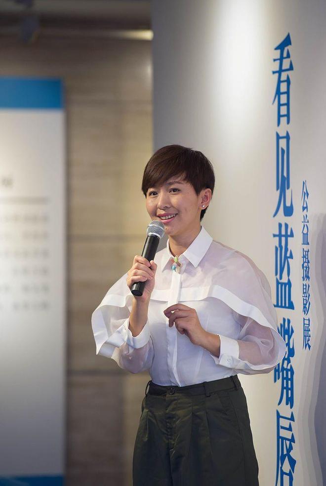 欧阳夏丹怎么不播新闻联播了_欧阳夏丹生命健康体验活动_欧阳夏丹挪威抗衰老医学