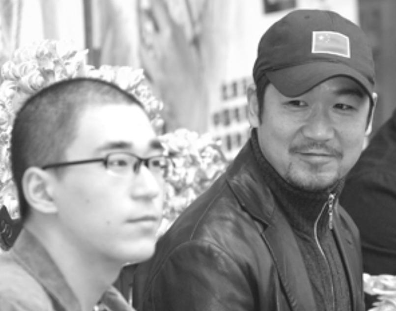 张国立姜文甄子丹前妻曝光_张国立儿子张默人生经历_张国立三个干女儿现状