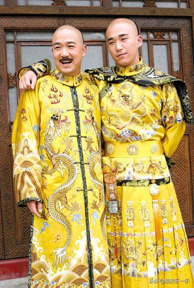 张国立与张默父子同框视频_张国立姜文甄子丹前妻曝光_张国立儿子张默近年动态